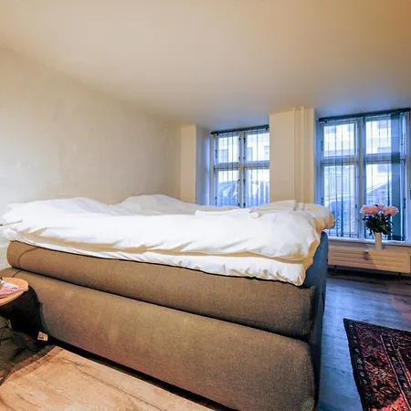 Sanders Lake - Pleasant Two-Bedroom Apartment In Downtown Копенгаген Экстерьер фото
