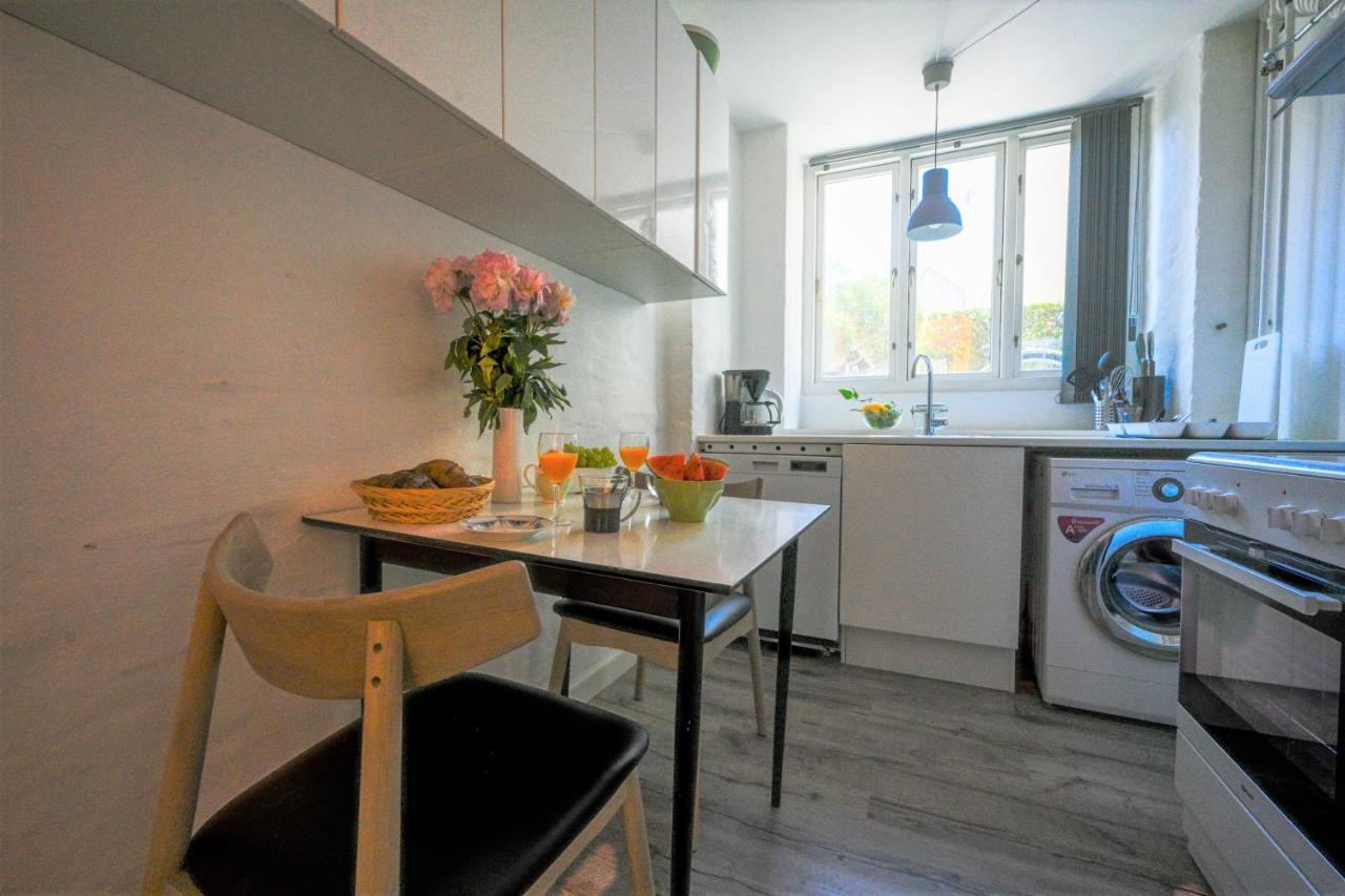 Sanders - Pleasant Two-bedroom In Downtown Apartment Kopenhagen