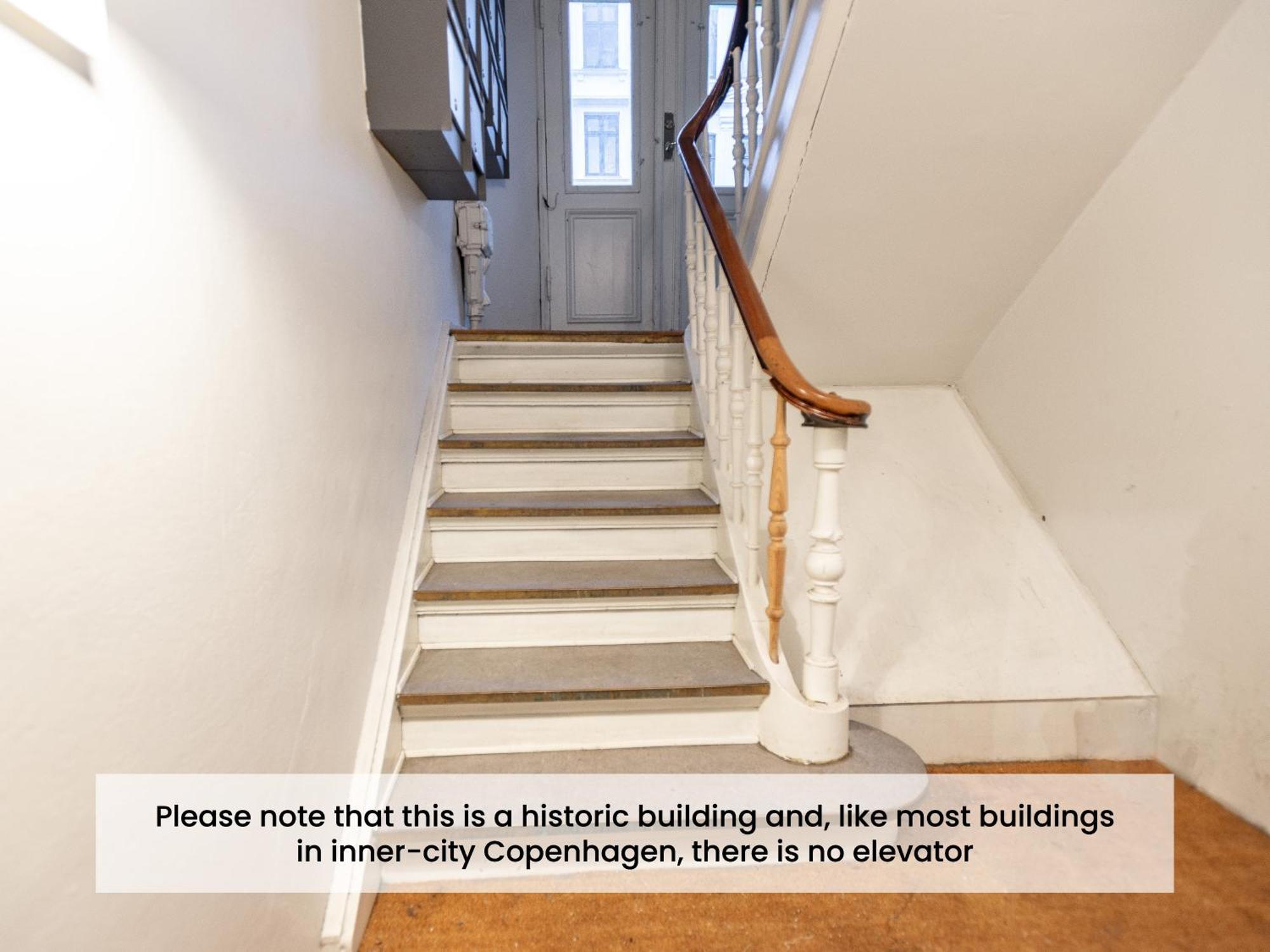 Apartment Sanders - Pleasant Two-bedroom In Downtown